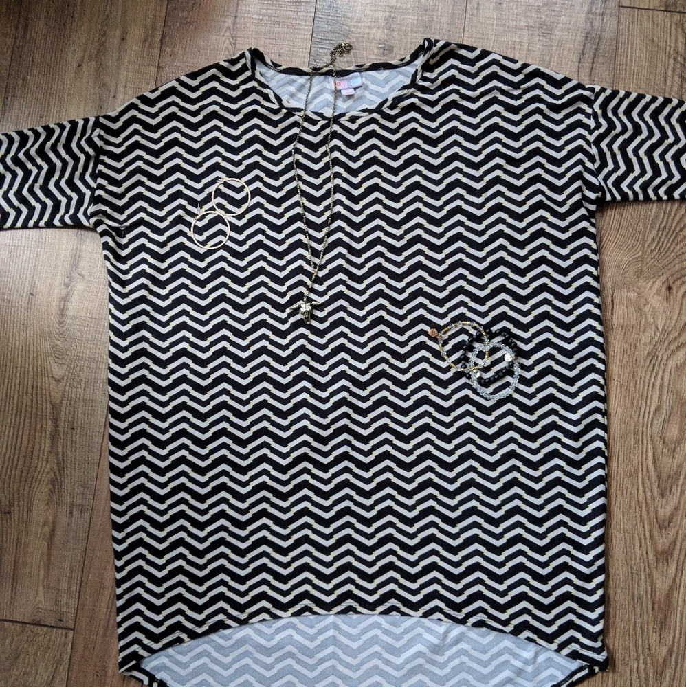LuLaRoe Size Small Irma